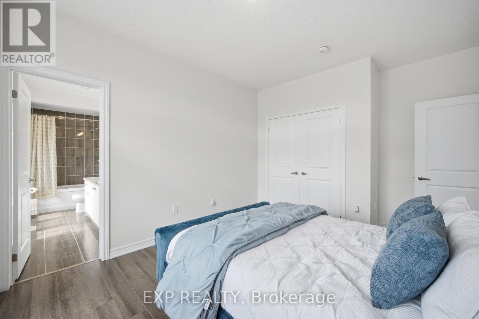 13 Arksey Street, Whitby, Ontario  L1P 0G5 - Photo 31 - E13116672