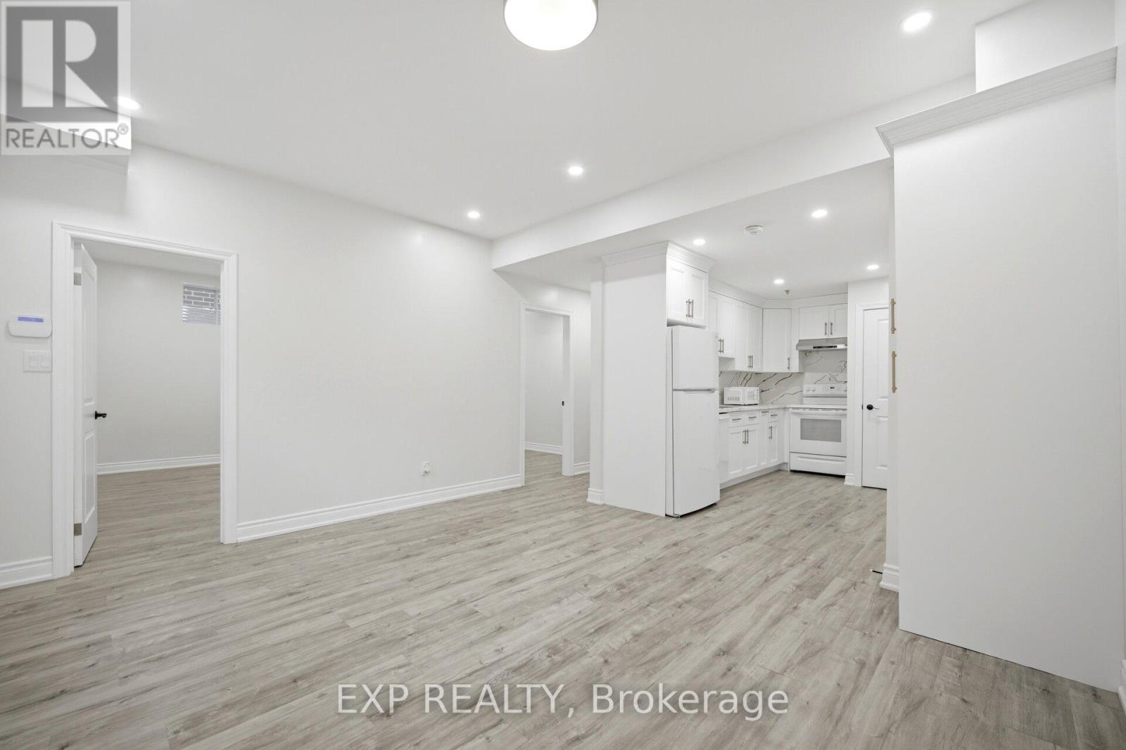 13 Arksey Street, Whitby, Ontario  L1P 0G5 - Photo 36 - E13116672