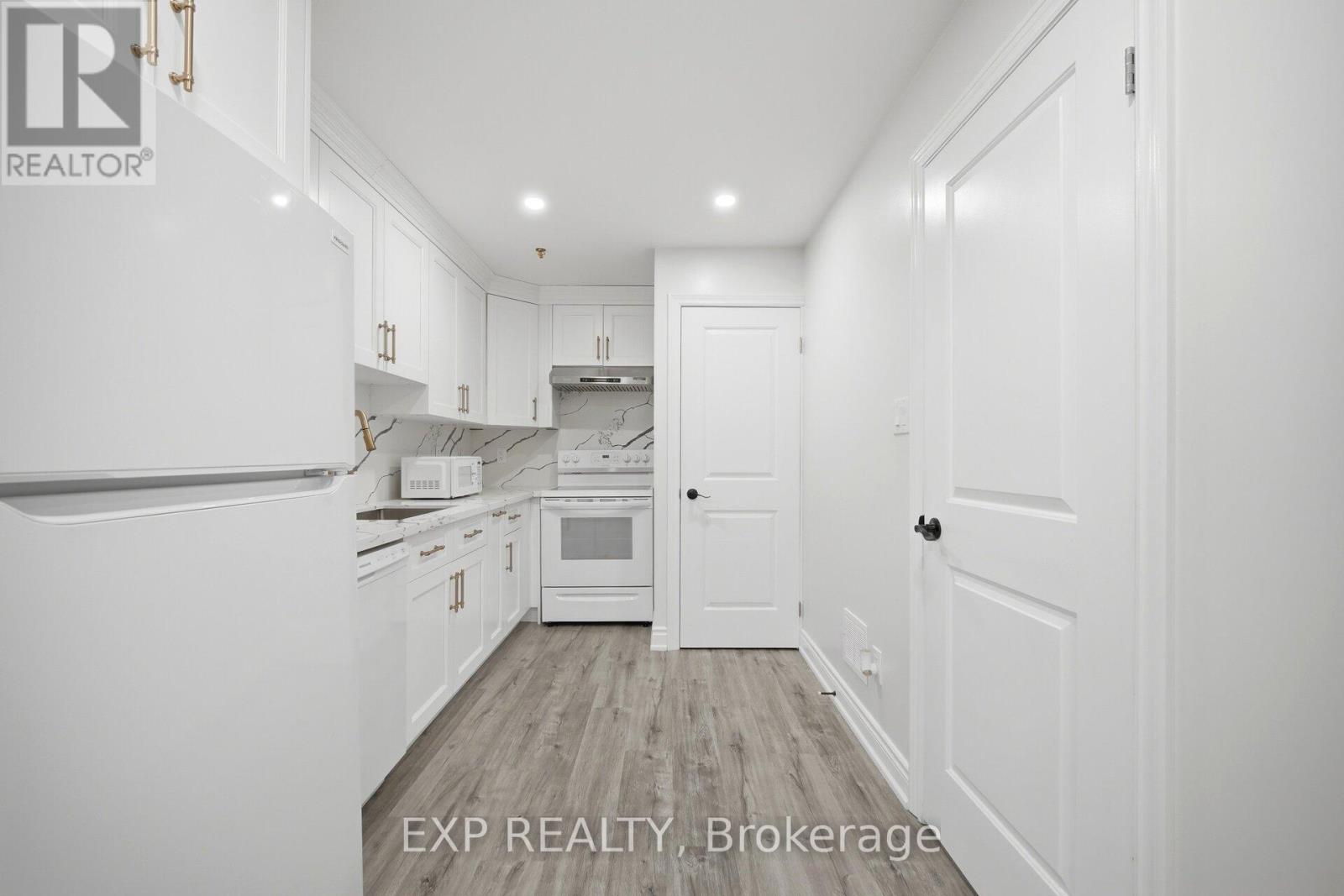13 Arksey Street, Whitby, Ontario  L1P 0G5 - Photo 37 - E13116672