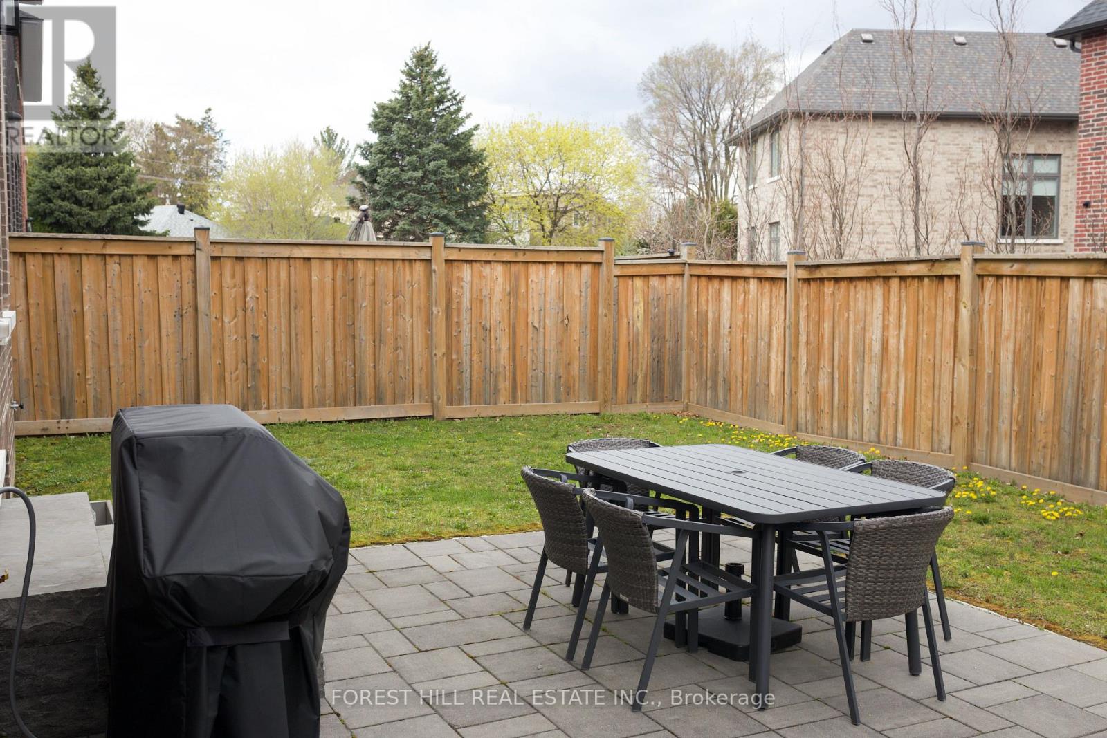 2540 St Clair Avenue E, Toronto, Ontario  M4B 1M1 - Photo 46 - E13116780