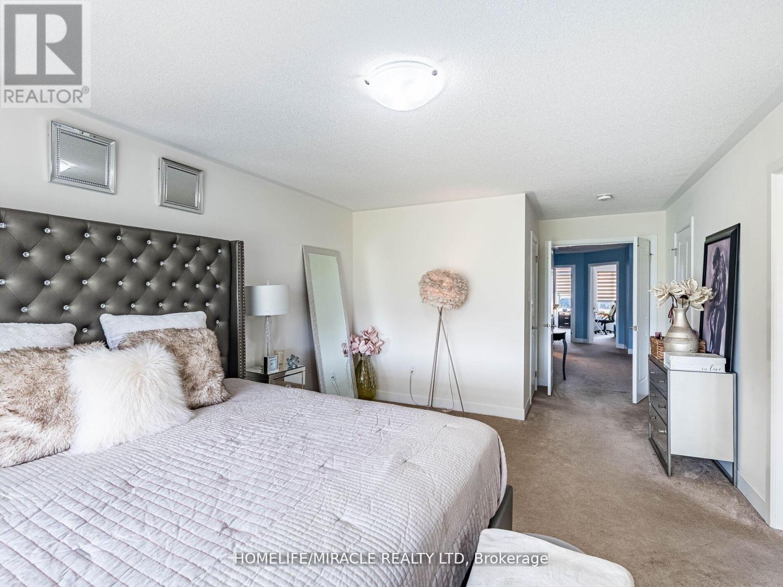 147 - 28 Donald Fleming Way, Whitby, Ontario  L1R 0N8 - Photo 31 - E13116878