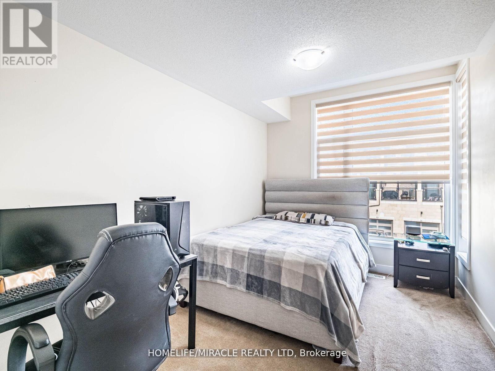147 - 28 Donald Fleming Way, Whitby, Ontario  L1R 0N8 - Photo 37 - E13116878
