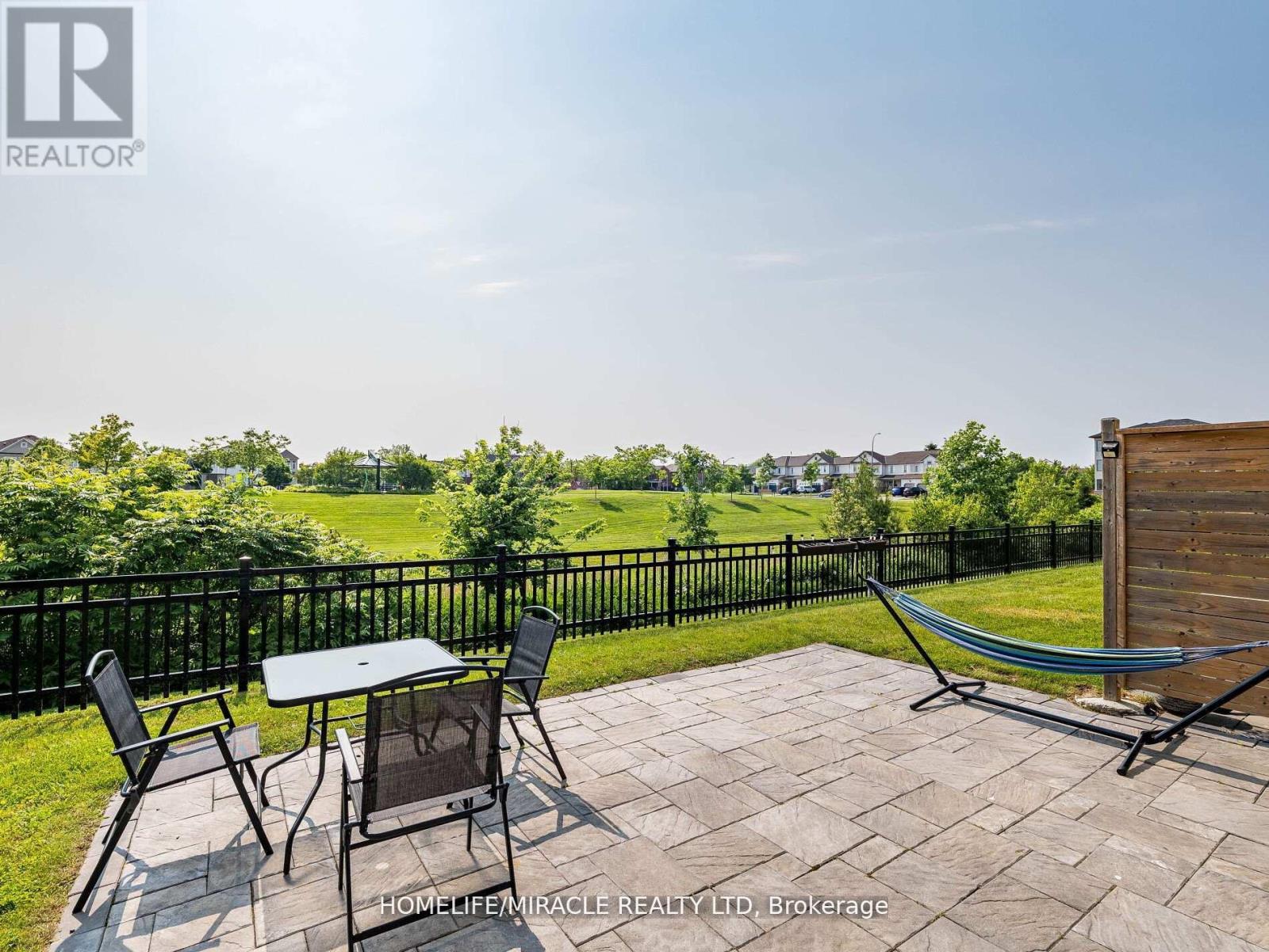 147 - 28 Donald Fleming Way, Whitby, Ontario  L1R 0N8 - Photo 42 - E13116878