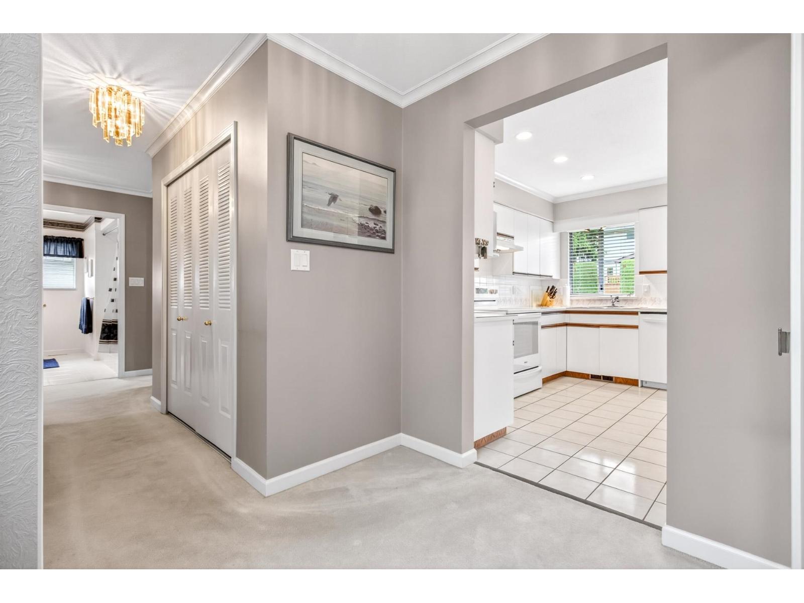 15320 29th Avenue, Surrey, British Columbia V4P 1G5 - Photo 11 - R3120810