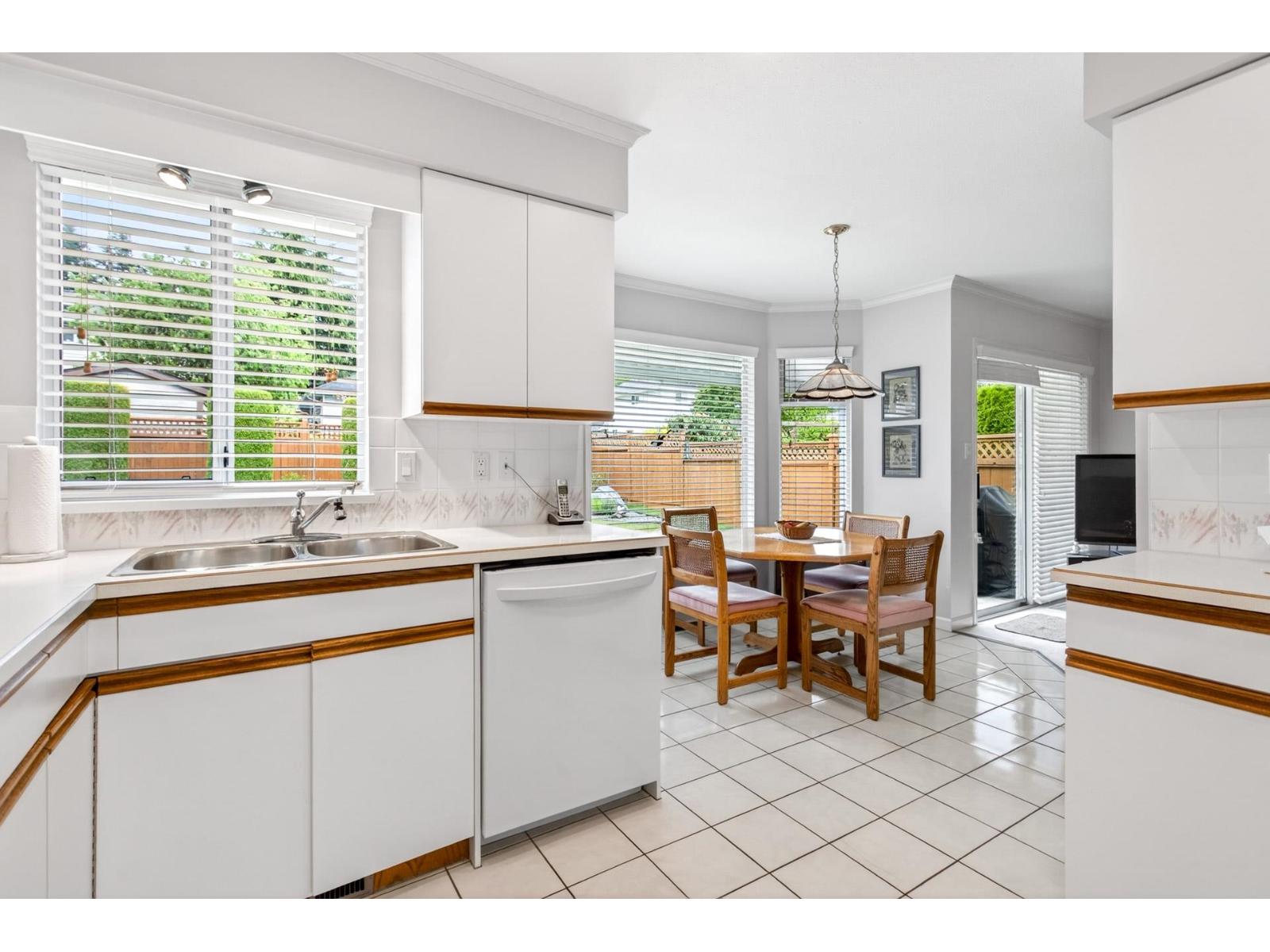 15320 29th Avenue, Surrey, British Columbia V4P 1G5 - Photo 15 - R3120810