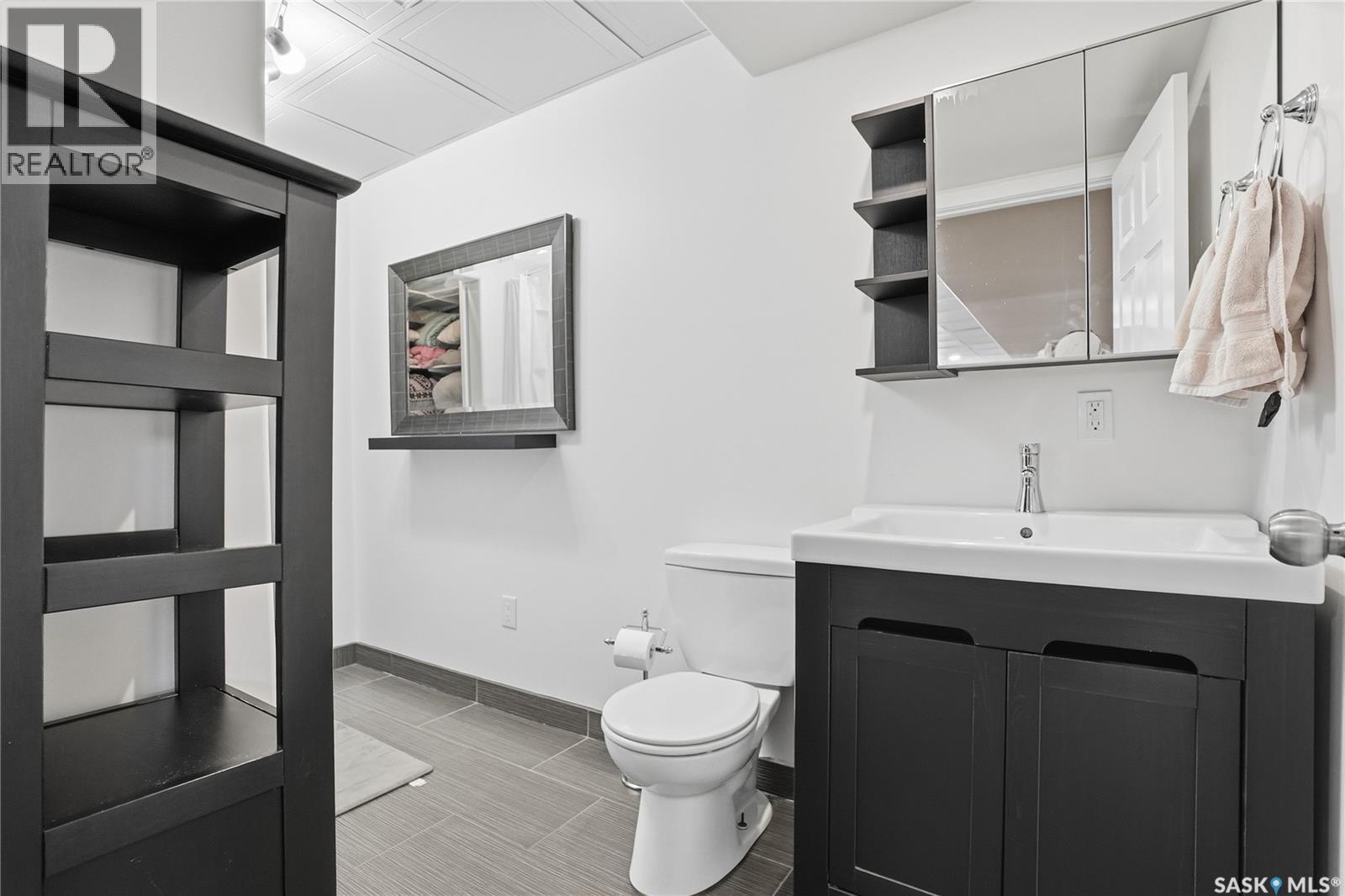 102 Keedwell Street, Saskatoon, Saskatchewan  S7W 1B4 - Photo 41 - SK035663