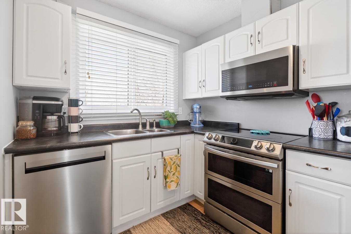 33 Mission St, Sherwood Park, Alberta  T8A 0V6 - Photo 8 - E4487139