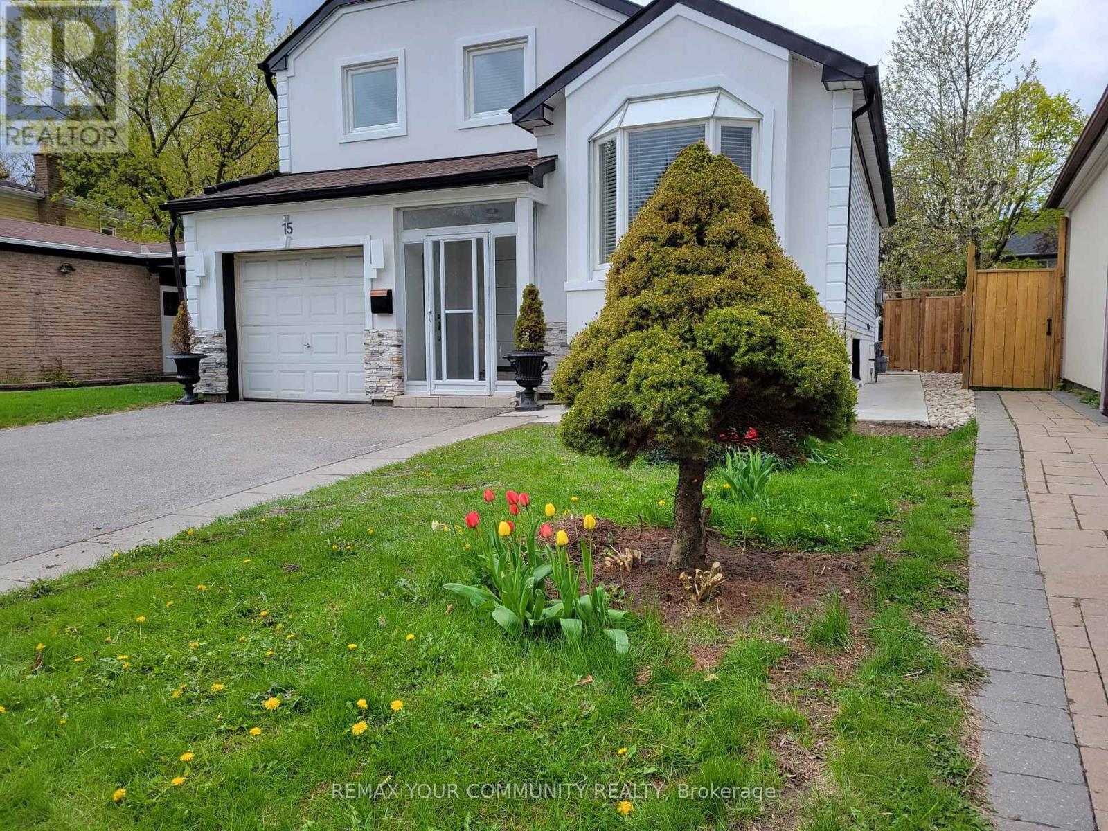 BASEMENT - 15 SPRINGHEAD GARDENS, Richmond Hill, Ontario