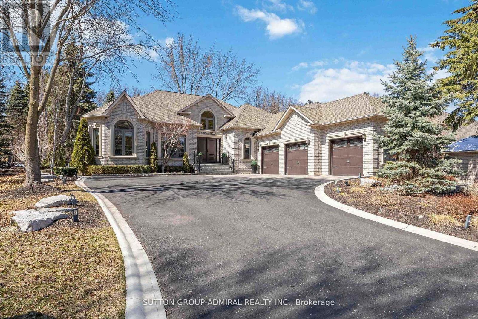 71 Glacier Court, Vaughan, Ontario  L6A 2V3 - Photo 2 - N13116716
