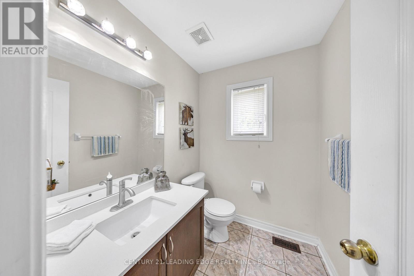 40 Ann Louise Crescent, Markham, Ontario  L3S 0A8 - Photo 7 - N13116718