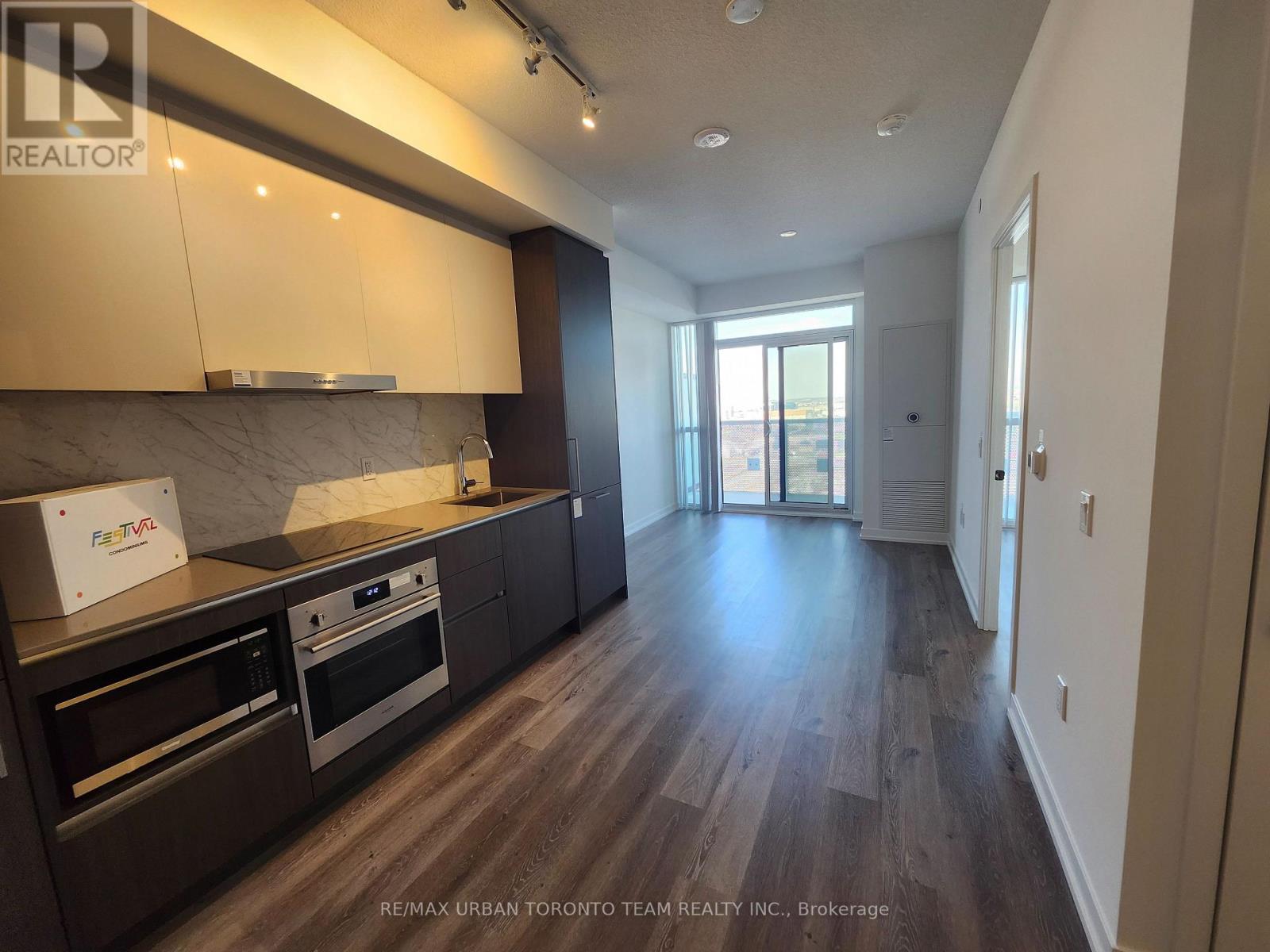 1211 - 225 Commerce St Street, Vaughan, Ontario  L4K 0P9 - Photo 4 - N13116836
