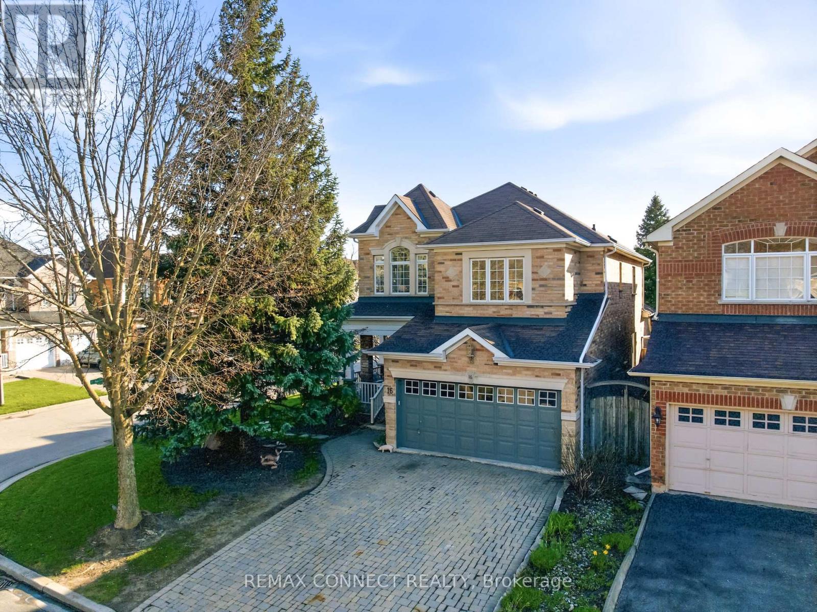 16 White Cedar Drive, Markham, Ontario  L3S 4B6 - Photo 2 - N13116868