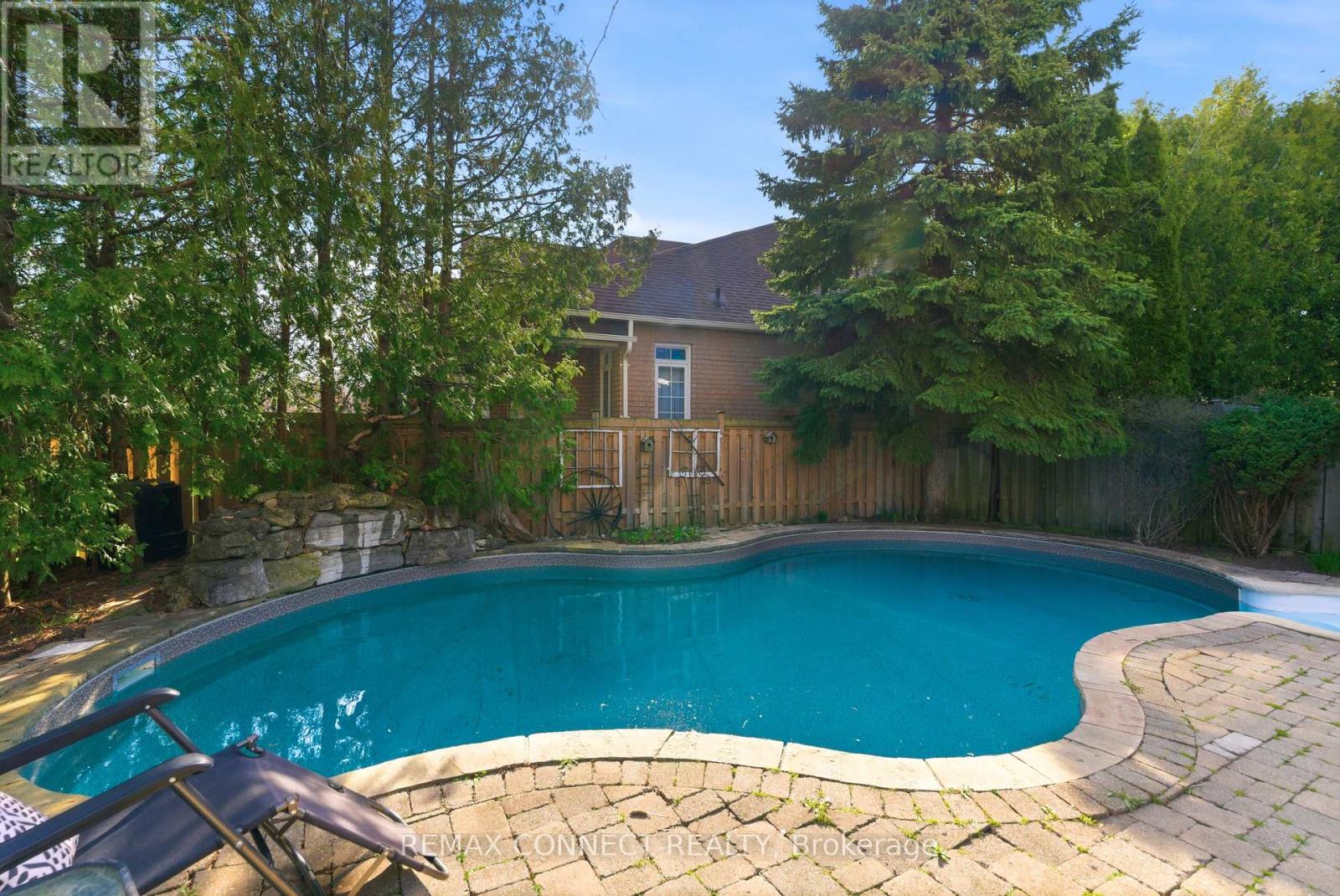 16 White Cedar Drive, Markham, Ontario  L3S 4B6 - Photo 35 - N13116868