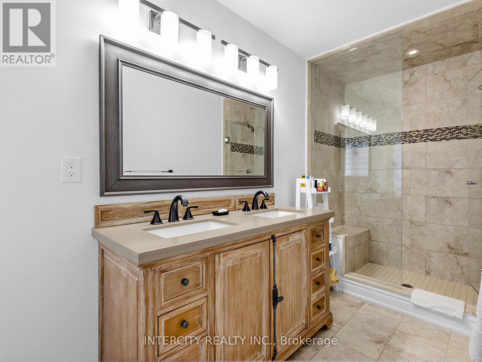 322 Moody Drive, Vaughan, Ontario  L4H 3N5 - Photo 23 - N13116932