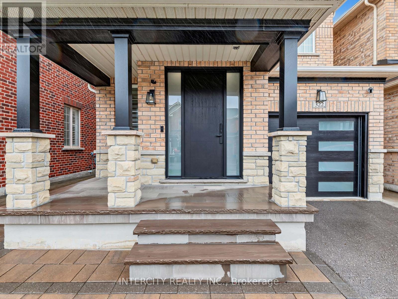 322 Moody Drive, Vaughan, Ontario  L4H 3N5 - Photo 3 - N13116932