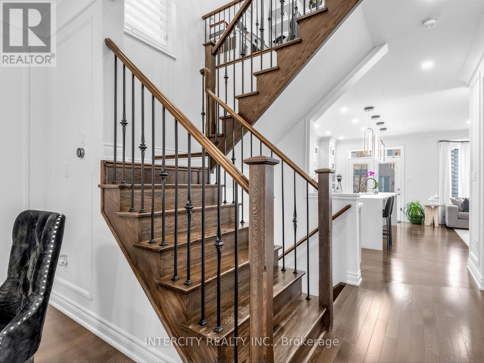 322 Moody Drive, Vaughan, Ontario  L4H 3N5 - Photo 6 - N13116932