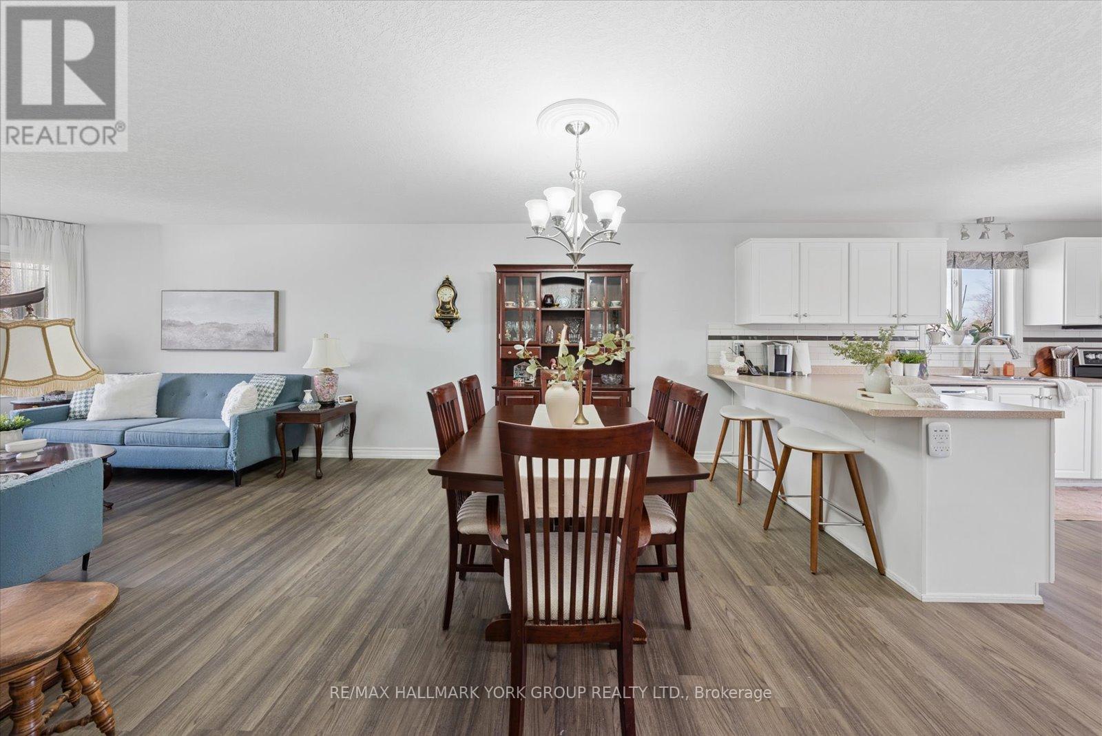 779 Sedore Avenue, Georgina, Ontario  L0E 1S0 - Photo 10 - N13116942