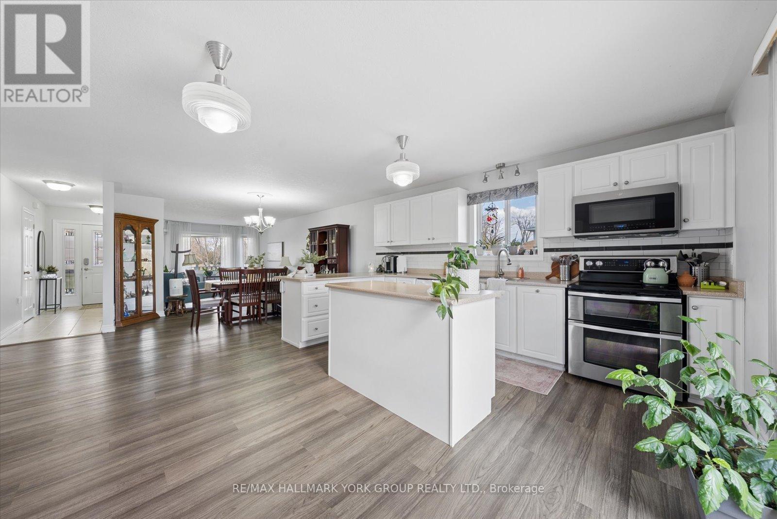 779 Sedore Avenue, Georgina, Ontario  L0E 1S0 - Photo 15 - N13116942