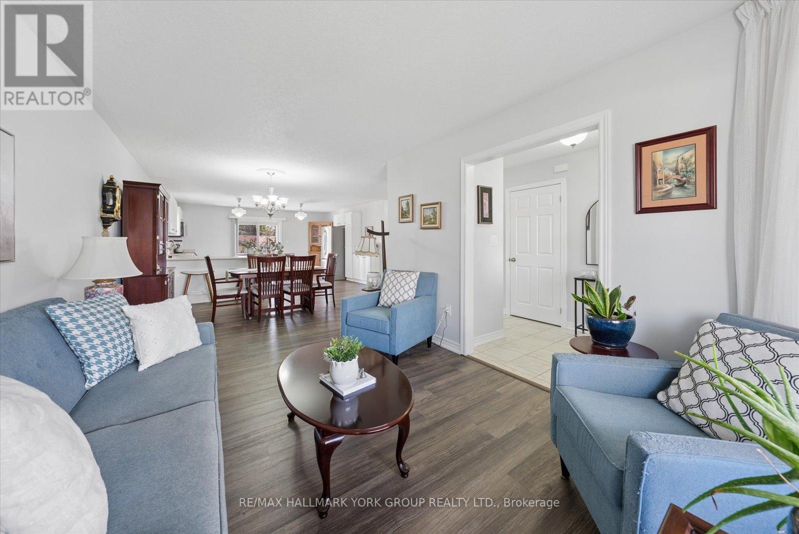 779 Sedore Avenue, Georgina, Ontario  L0E 1S0 - Photo 8 - N13116942