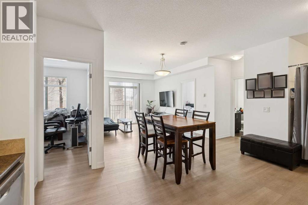 116, 117 Copperpond Common Se, Calgary, Alberta  T2Z 5E2 - Photo 7 - A2303201