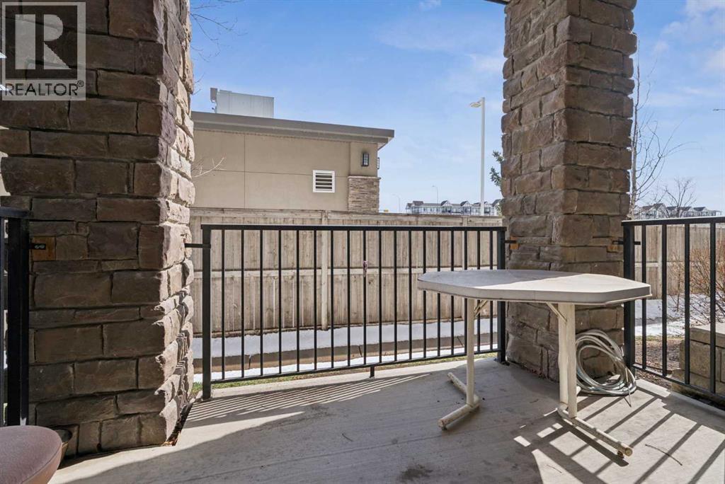 116, 117 Copperpond Common Se, Calgary, Alberta  T2Z 5E2 - Photo 21 - A2303201
