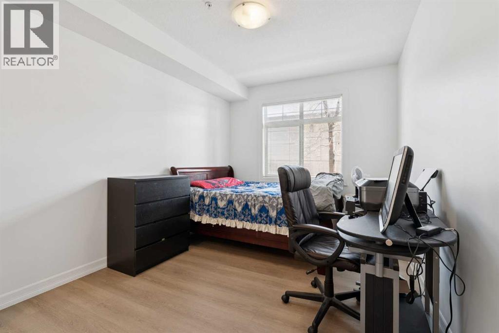 116, 117 Copperpond Common Se, Calgary, Alberta  T2Z 5E2 - Photo 11 - A2303201