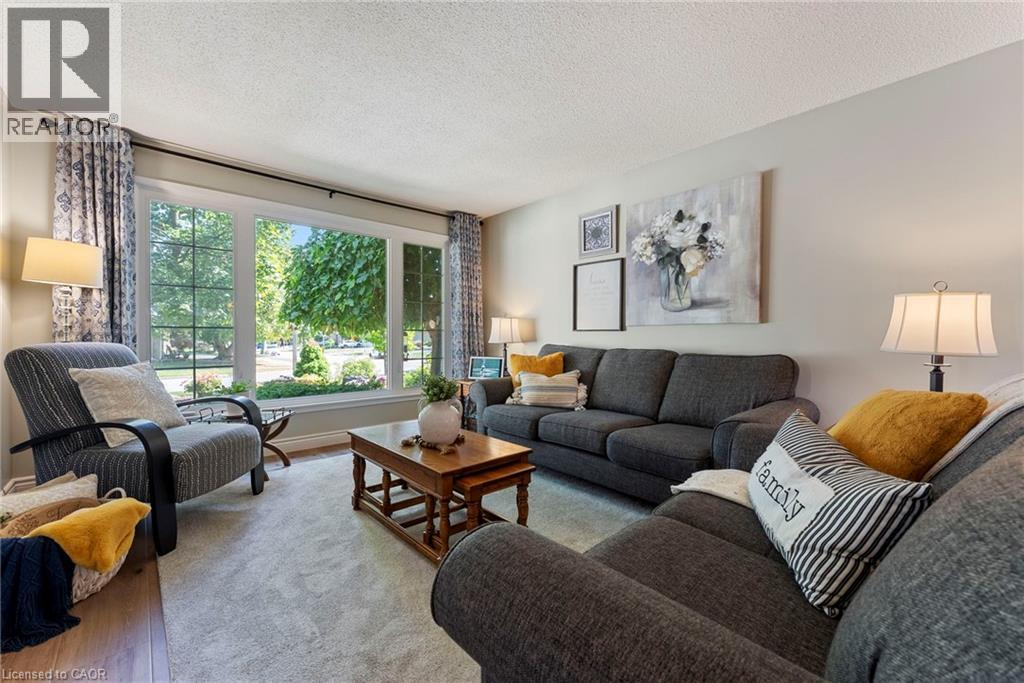 2251 Kirkburn Drive, Burlington, Ontario  L7P 4E8 - Photo 12 - 40829303