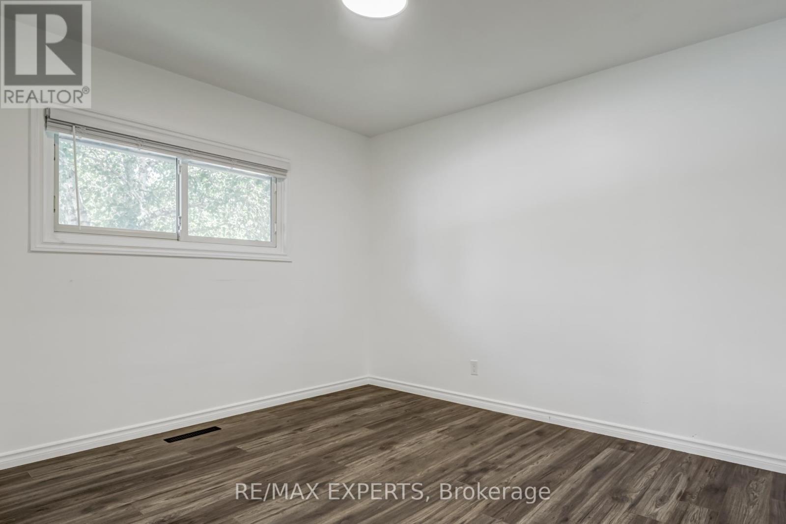 130 North Street W, Orillia, Ontario  L3V 3S8 - Photo 14 - S13116866