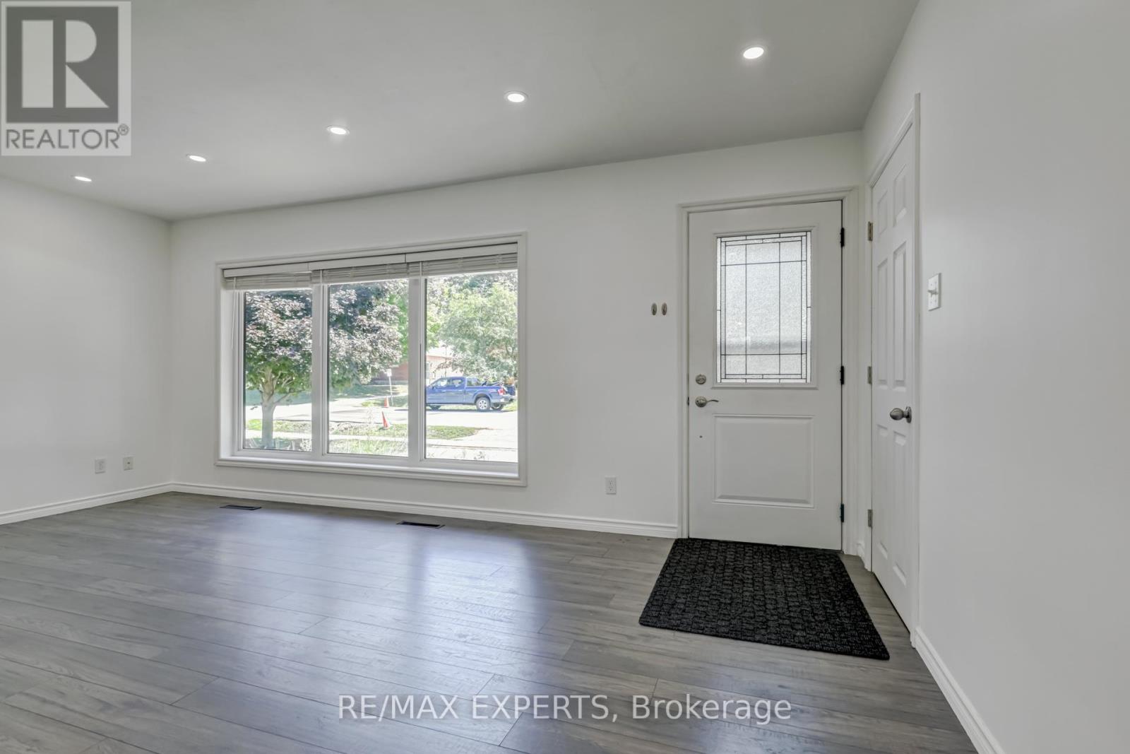 130 North Street W, Orillia, Ontario  L3V 3S8 - Photo 5 - S13116866
