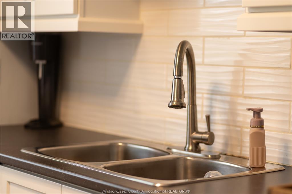 8418 Little River Unit# 5, Windsor, Ontario  N8S 2B5 - Photo 16 - 26010775
