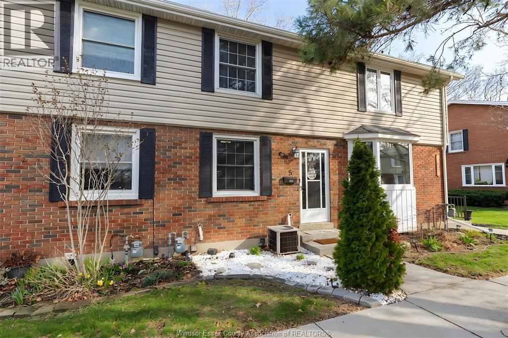 8418 Little River Unit# 5, Windsor, Ontario  N8S 2B5 - Photo 2 - 26010775