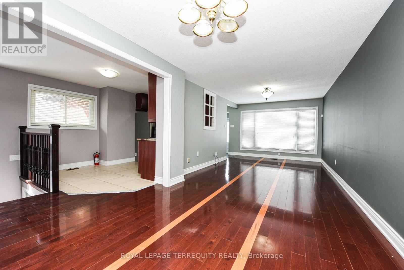 48 Montjoy Crescent, Brampton (Central Park), Ontario  L6S 3E7 - Photo 10 - W13116598