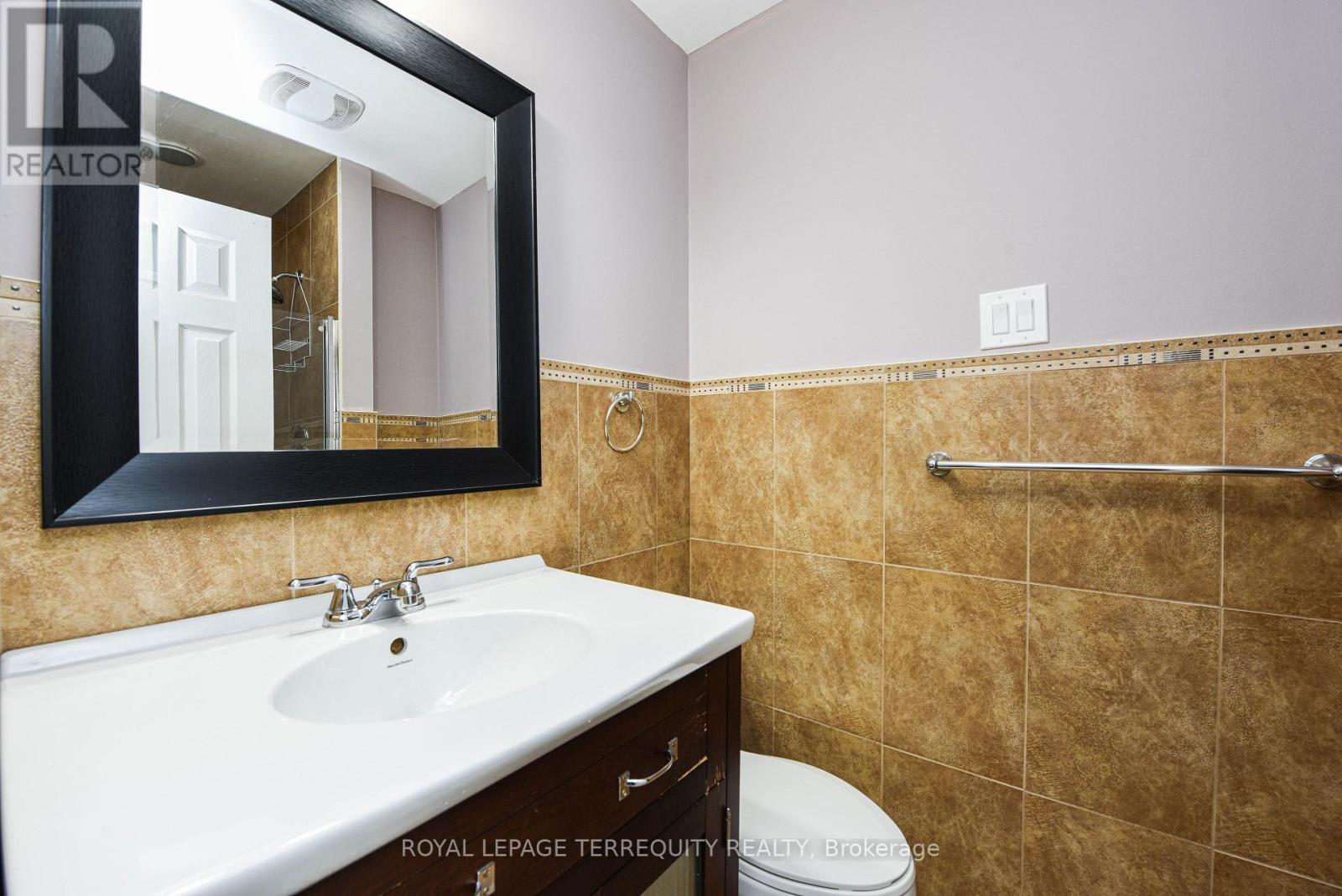 48 Montjoy Crescent, Brampton (Central Park), Ontario  L6S 3E7 - Photo 19 - W13116598