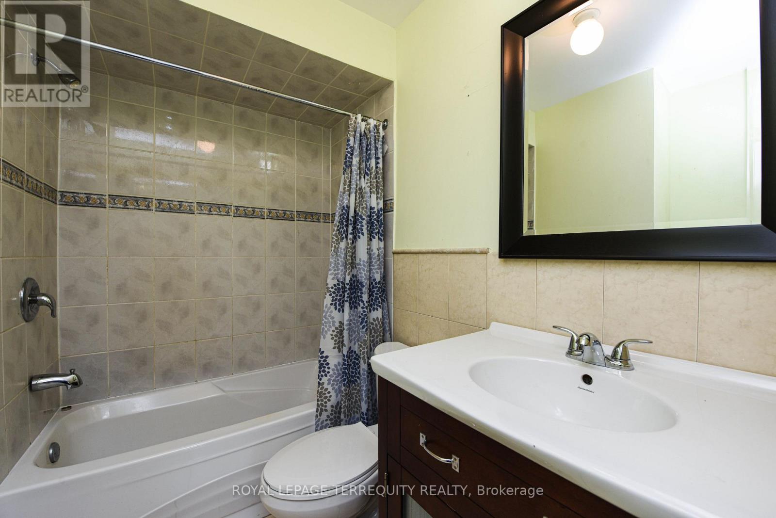 48 Montjoy Crescent, Brampton (Central Park), Ontario  L6S 3E7 - Photo 22 - W13116598