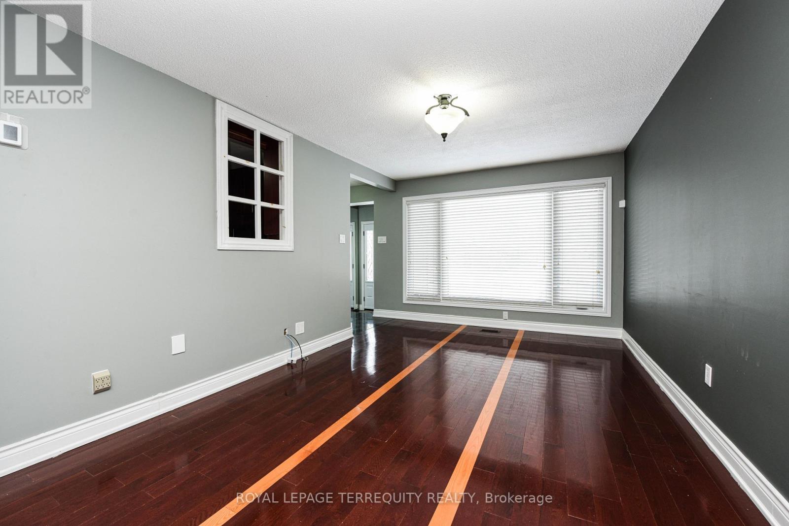 48 Montjoy Crescent, Brampton (Central Park), Ontario  L6S 3E7 - Photo 5 - W13116598