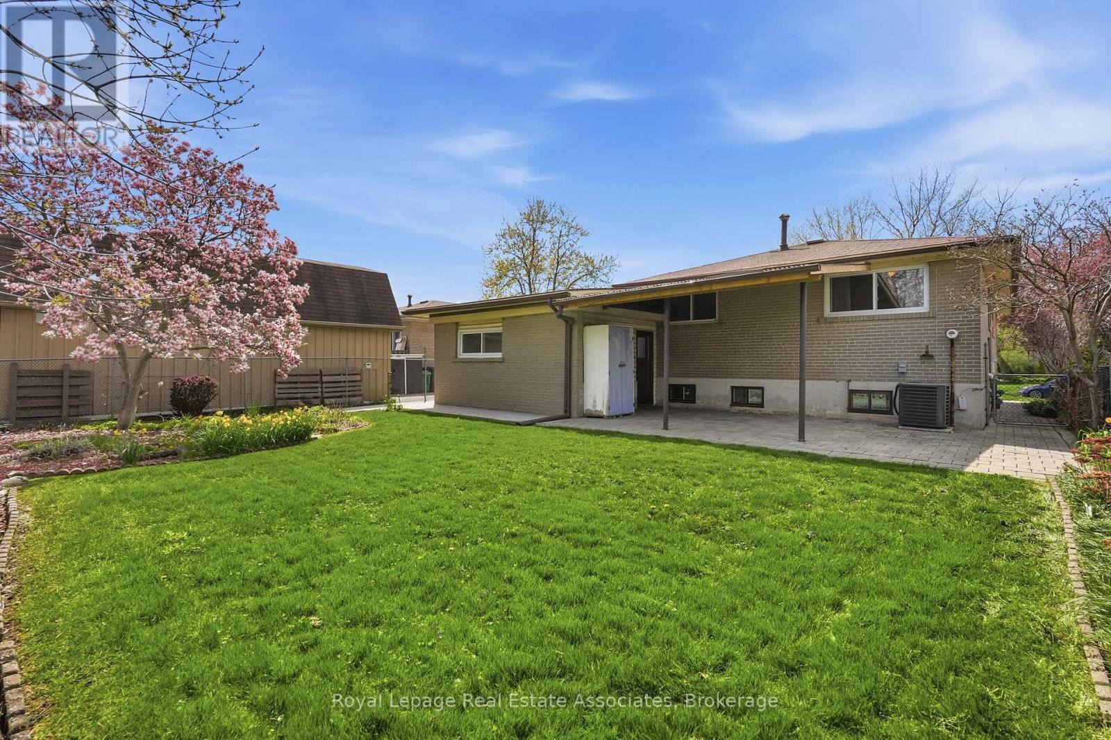 13 Ferndale Crescent, Brampton, Ontario  L6W 1G1 - Photo 44 - W13116622