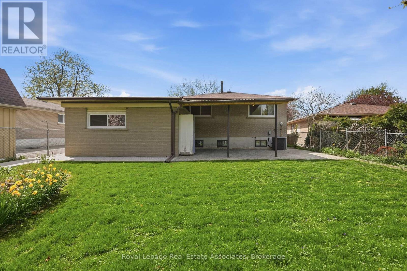 13 Ferndale Crescent, Brampton, Ontario  L6W 1G1 - Photo 45 - W13116622