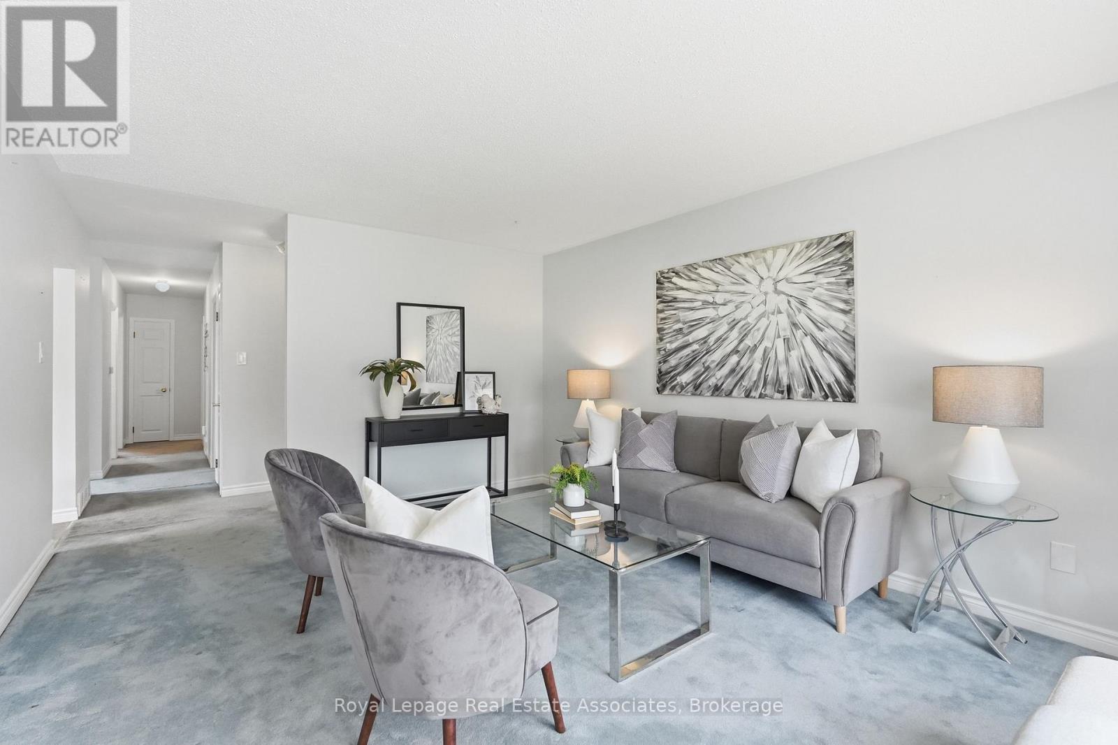 13 Ferndale Crescent, Brampton, Ontario  L6W 1G1 - Photo 5 - W13116622