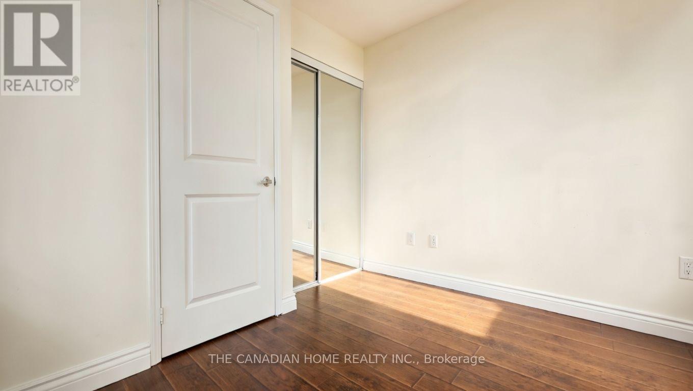 911 - 385 Prince Of Wales Drive, Mississauga, Ontario  L5B 0C6 - Photo 17 - W13116648
