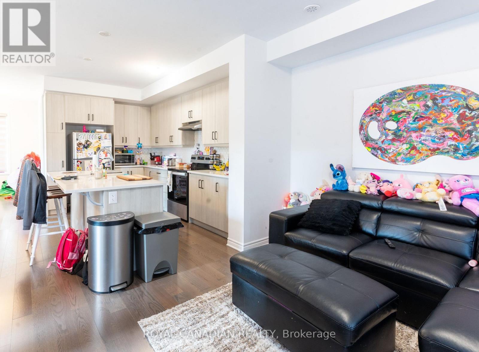 1402 Kaniv Street, Oakville, Ontario  L6M 5P3 - Photo 11 - W13116694