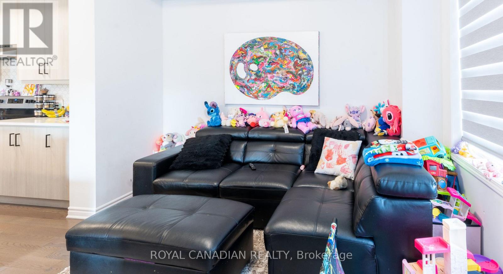 1402 Kaniv Street, Oakville, Ontario  L6M 5P3 - Photo 12 - W13116694
