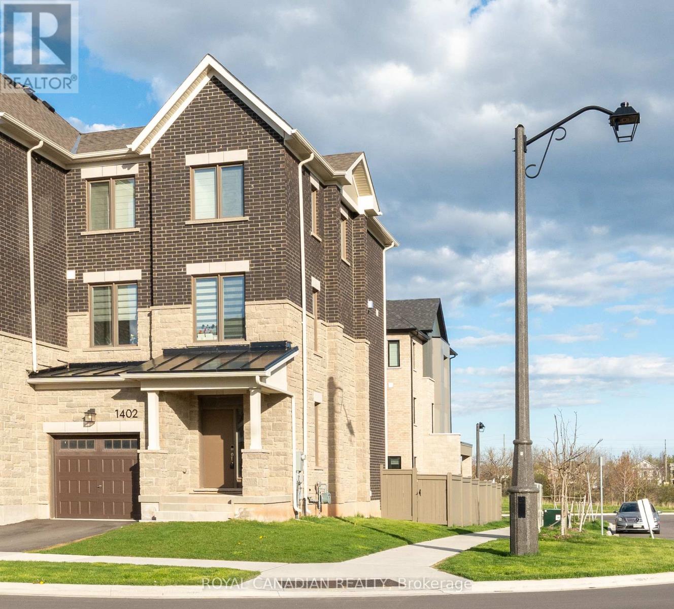 1402 Kaniv Street, Oakville, Ontario  L6M 5P3 - Photo 28 - W13116694