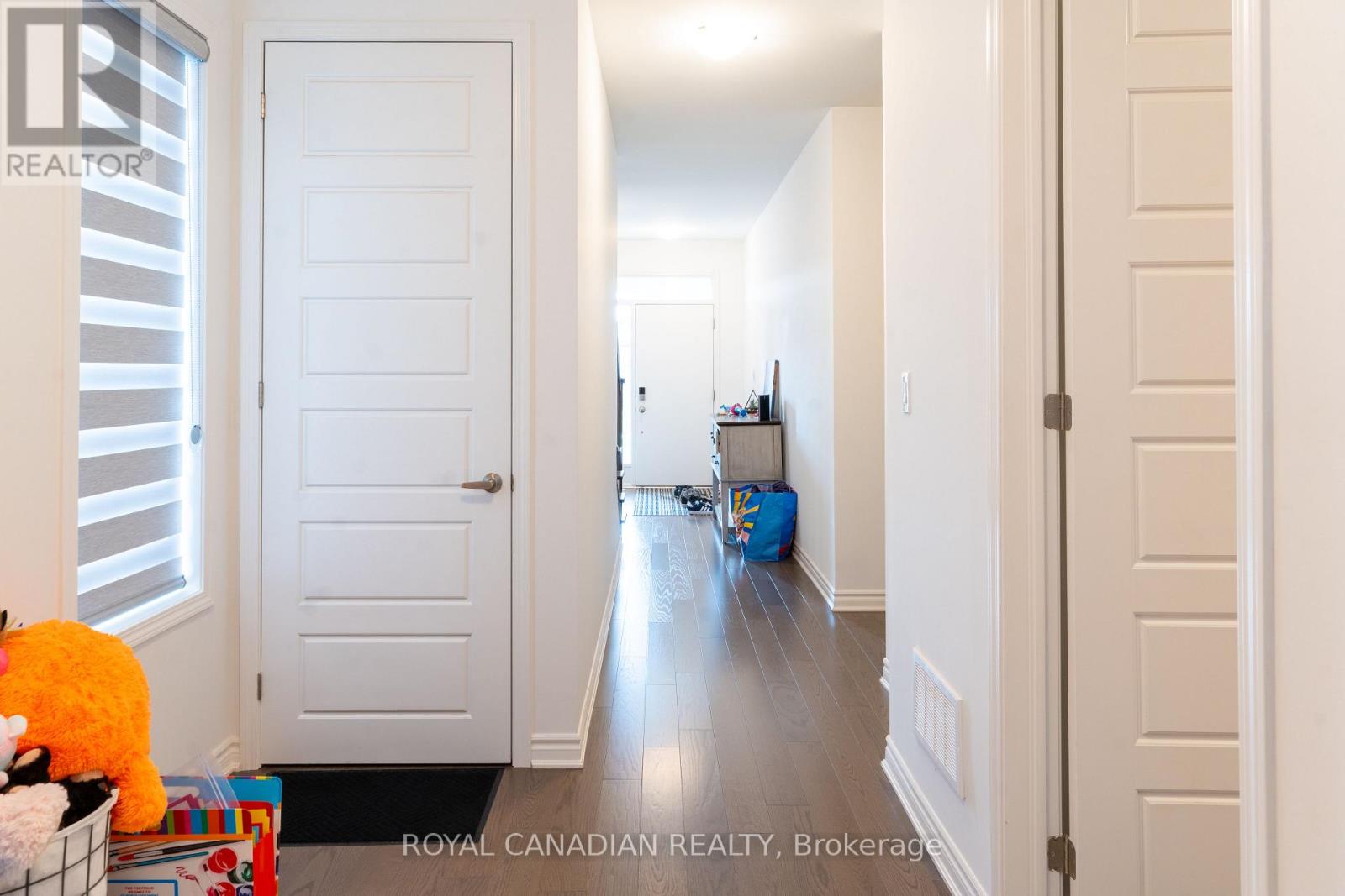 1402 Kaniv Street, Oakville, Ontario  L6M 5P3 - Photo 8 - W13116694