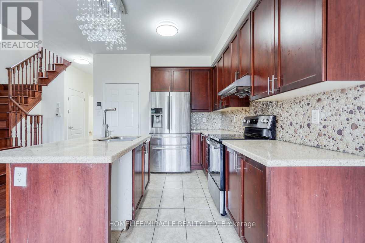 37 Sussexvale Drive, Brampton, Ontario  L6R 3R5 - Photo 14 - W13116730