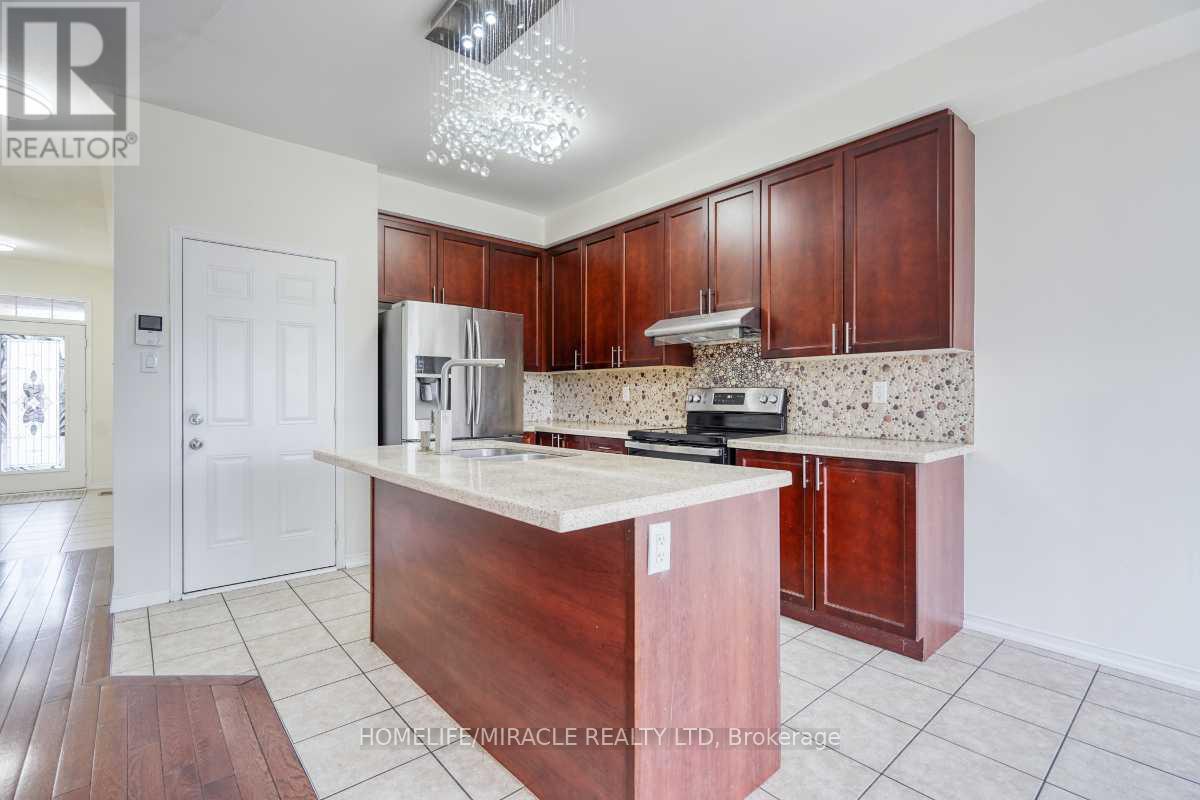 37 Sussexvale Drive, Brampton, Ontario  L6R 3R5 - Photo 15 - W13116730
