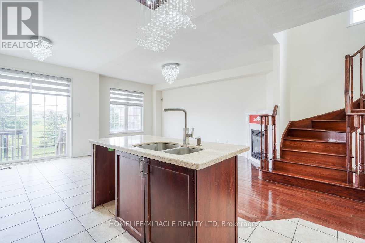 37 Sussexvale Drive, Brampton, Ontario  L6R 3R5 - Photo 17 - W13116730