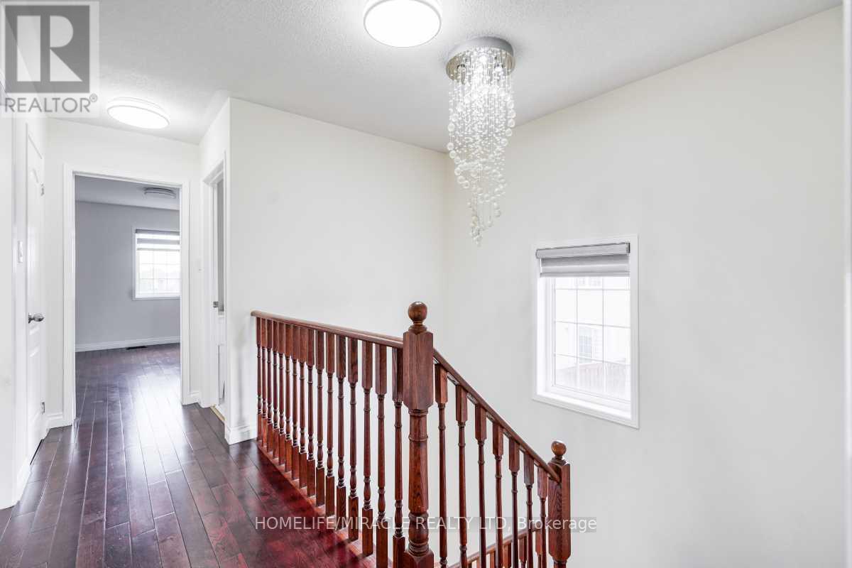 37 Sussexvale Drive, Brampton, Ontario  L6R 3R5 - Photo 18 - W13116730
