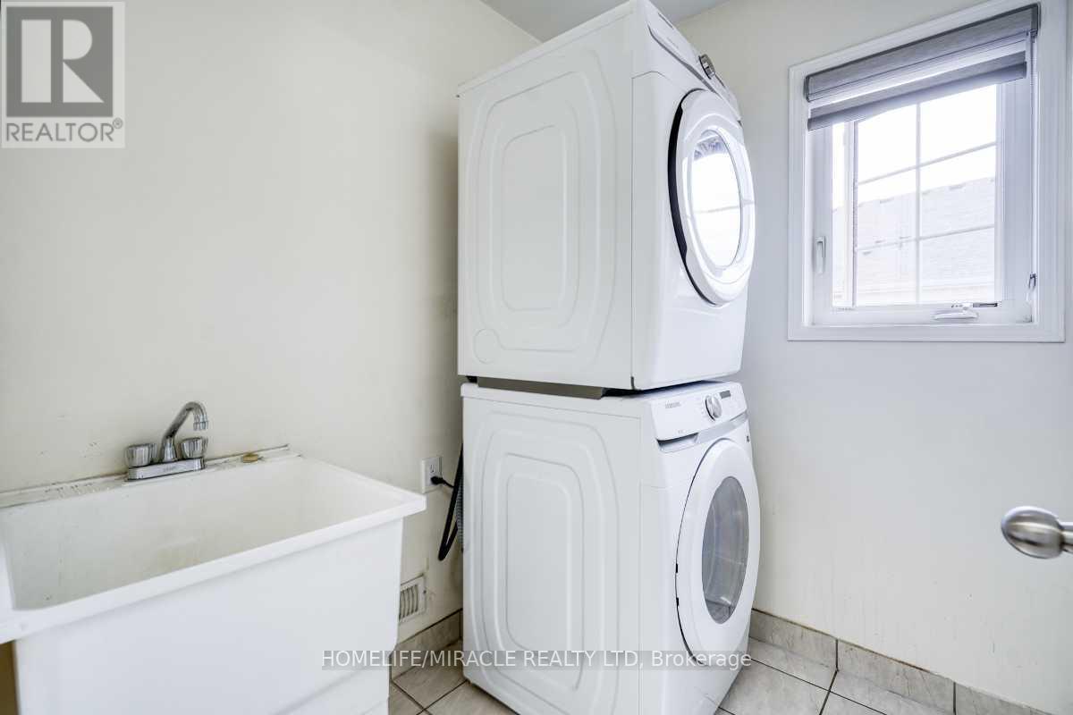 37 Sussexvale Drive, Brampton, Ontario  L6R 3R5 - Photo 28 - W13116730