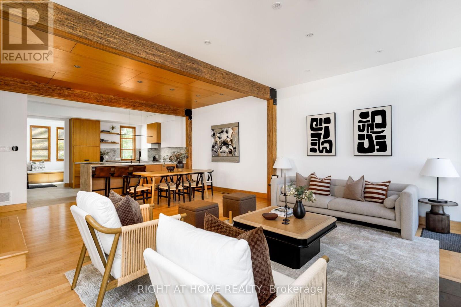 16 Marquis Avenue, Toronto, Ontario  M8X 1V4 - Photo 13 - W13116782