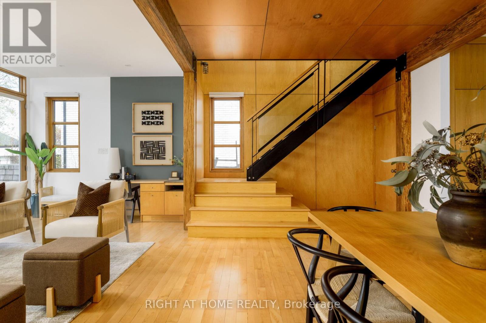 16 Marquis Avenue, Toronto, Ontario  M8X 1V4 - Photo 29 - W13116782